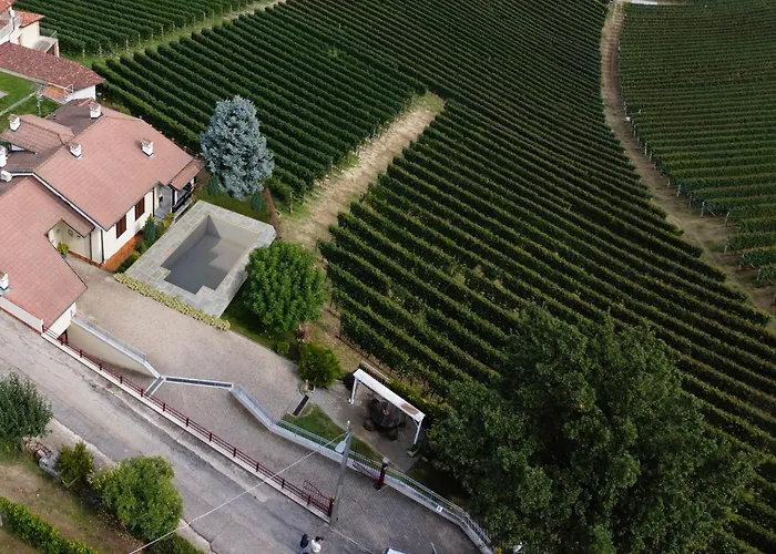 Villa Edy Barbaresco Con Piscina Per Gruppi E Famiglie