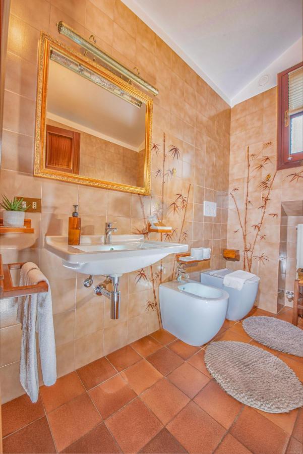 Edy Con Piscina Per Gruppi E Famiglie Barbaresco