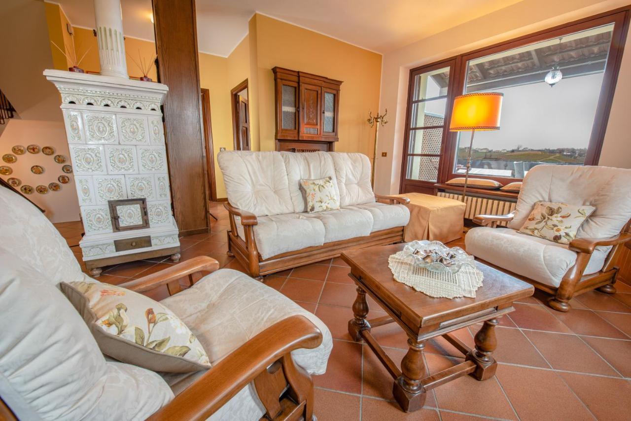 Edy Con Piscina Per Gruppi E Famiglie Barbaresco